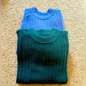 AERIE buttercream sweaters. Brand New💜